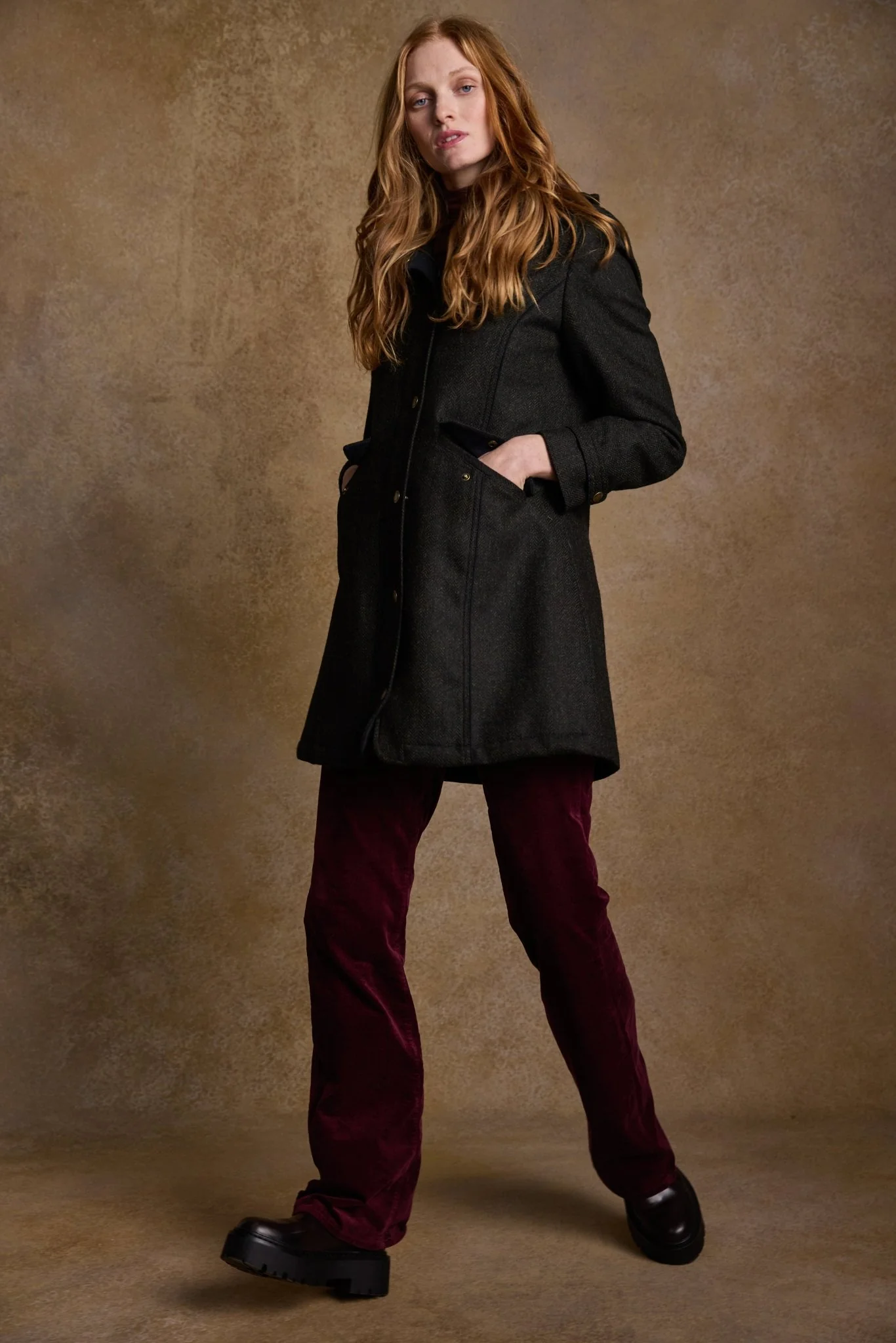 Abbie Tweed Coat - Deep Green Herringbone - Image 6