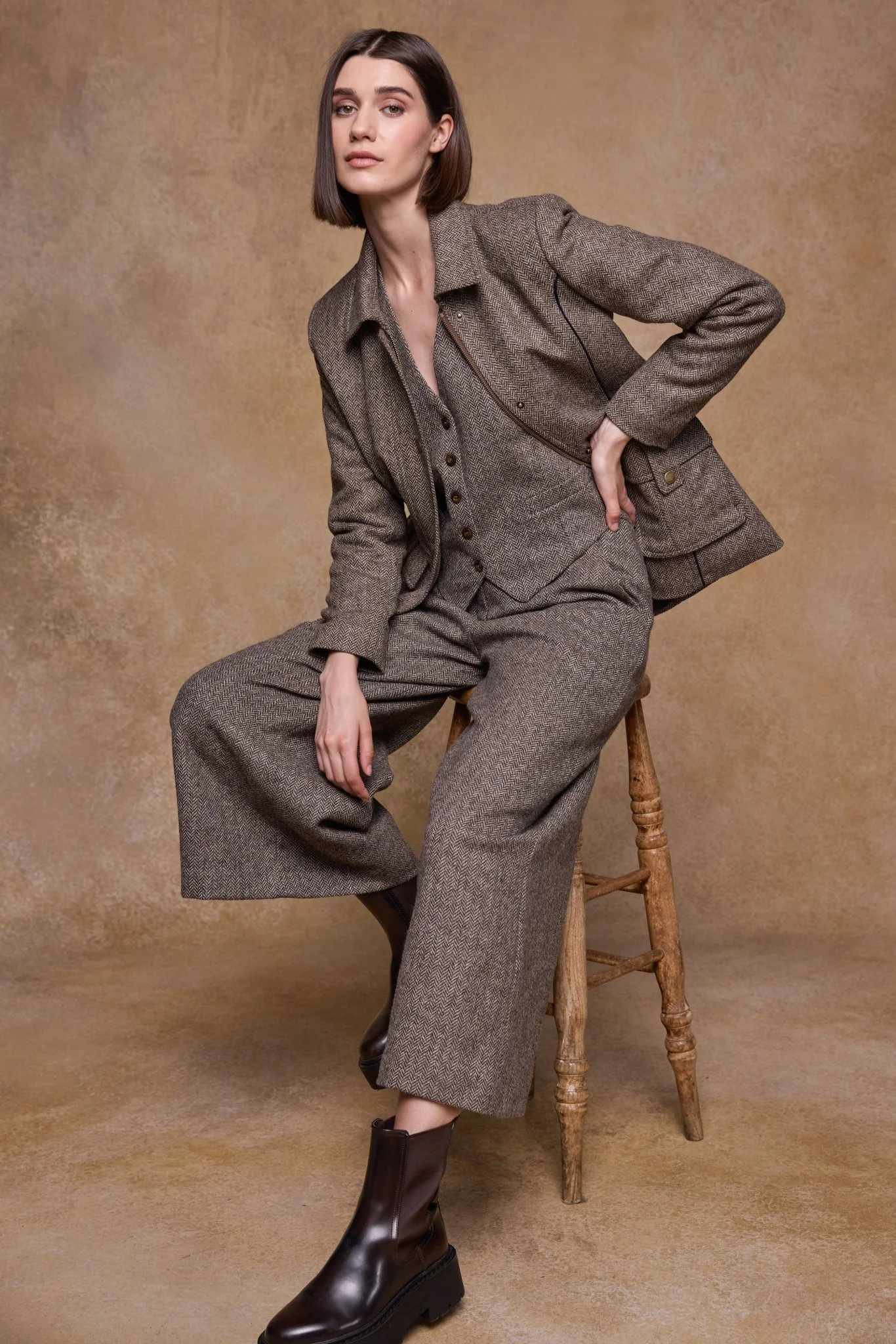 Aine Tweed Jacket - Light Tan Herringbone