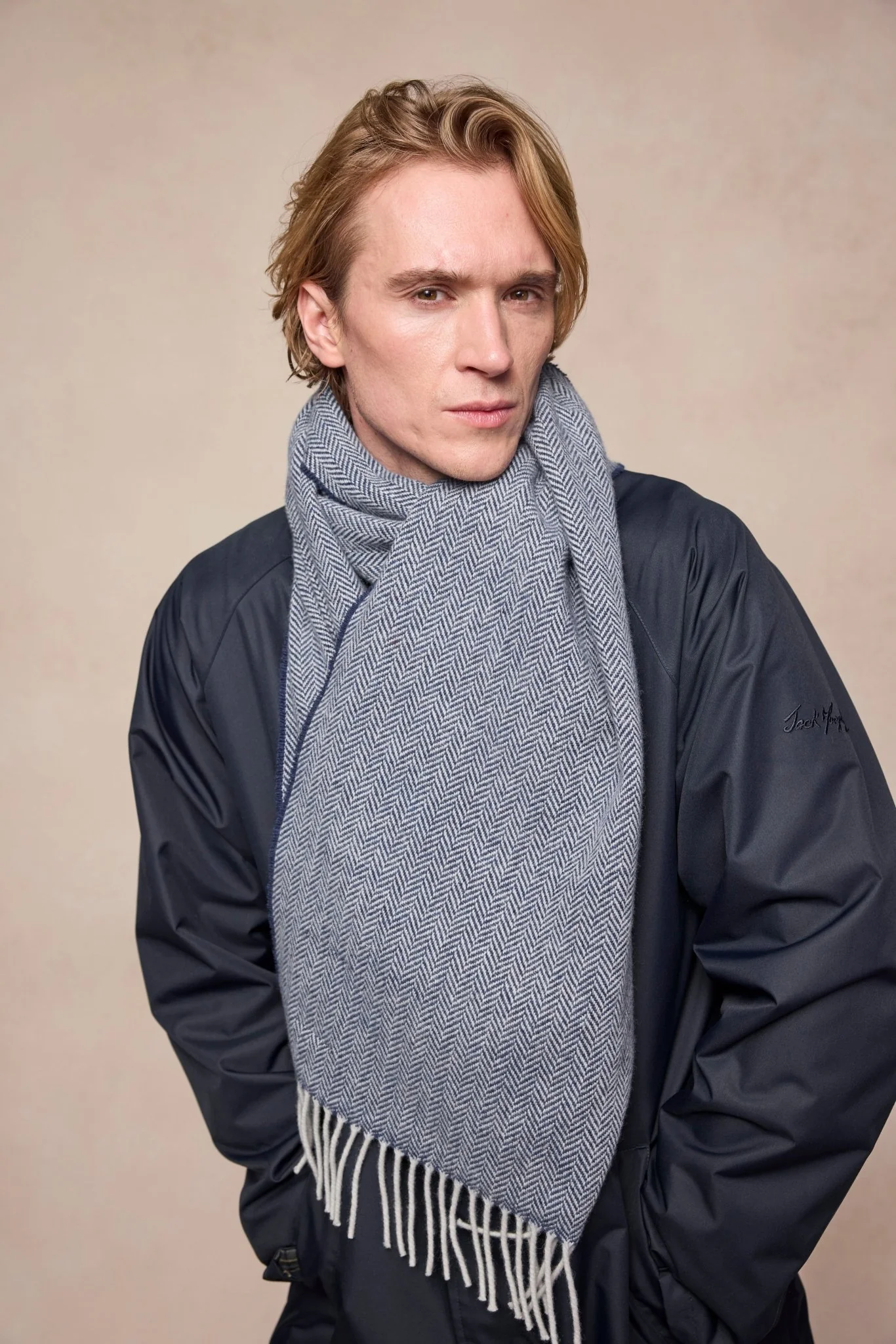 Billy Wool Scarf - Blue Marine - Image 6