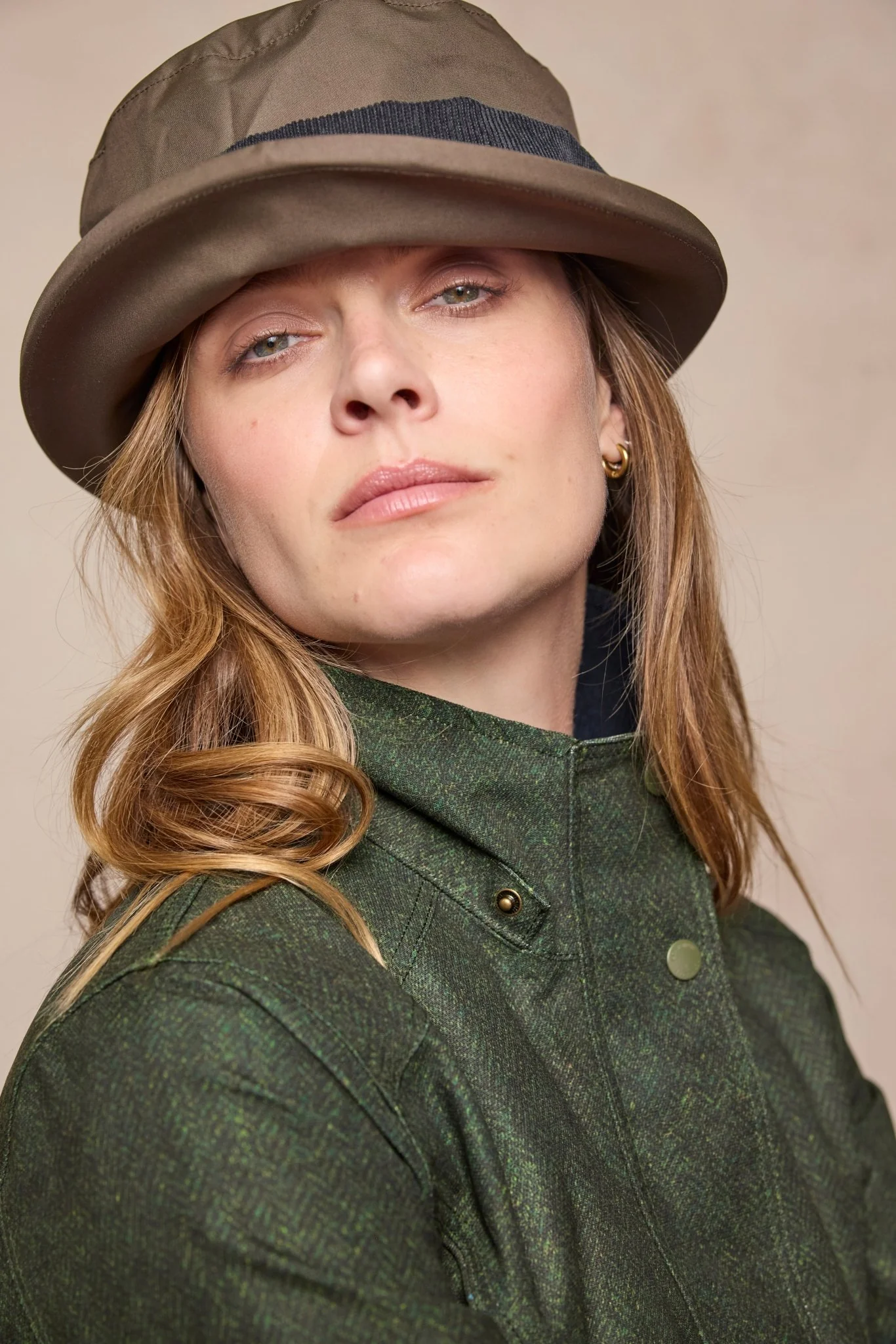 Connemara Waterproof Hat - Mocha - Image 4