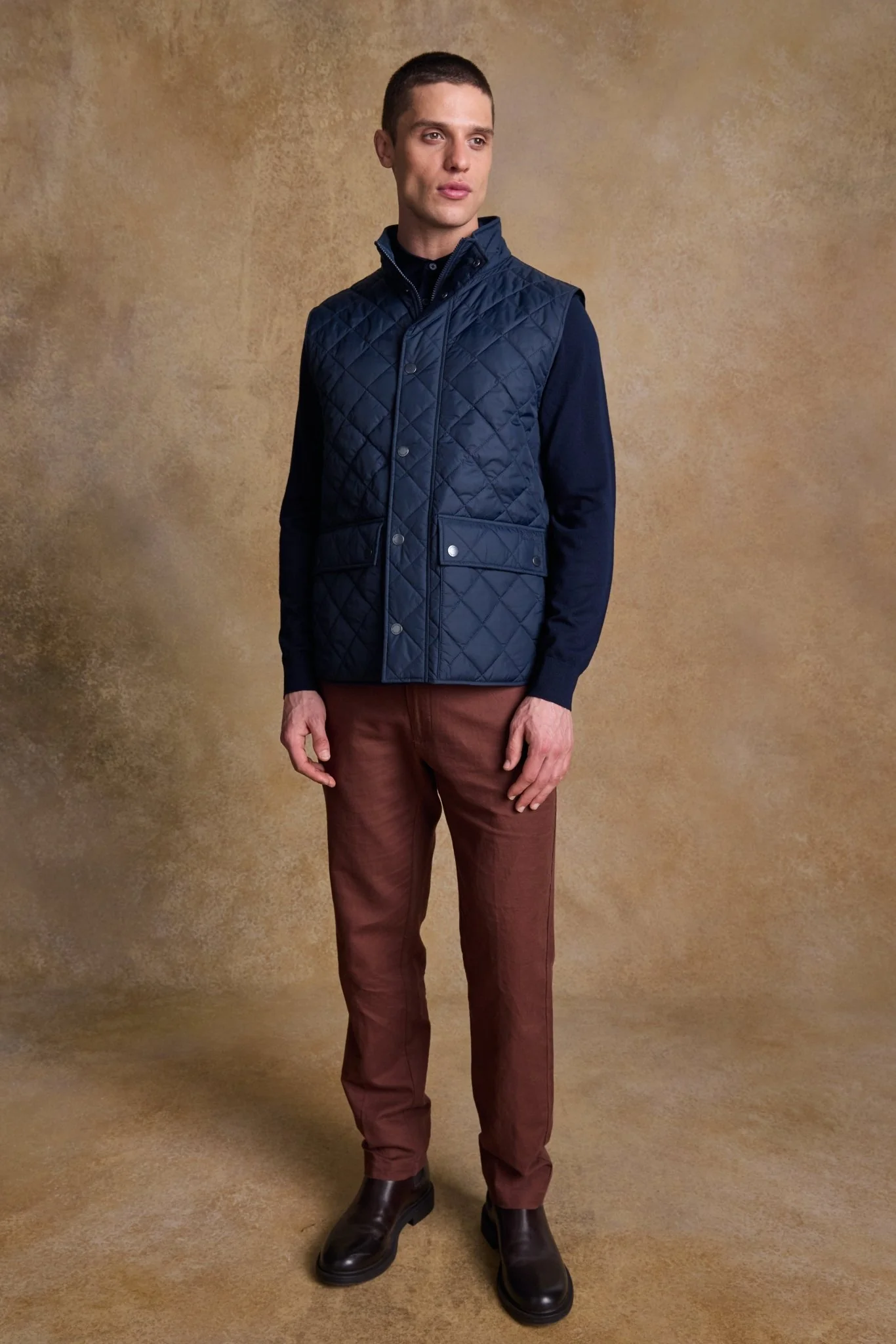 Conor Quilted Gilet - Navy - Image 9