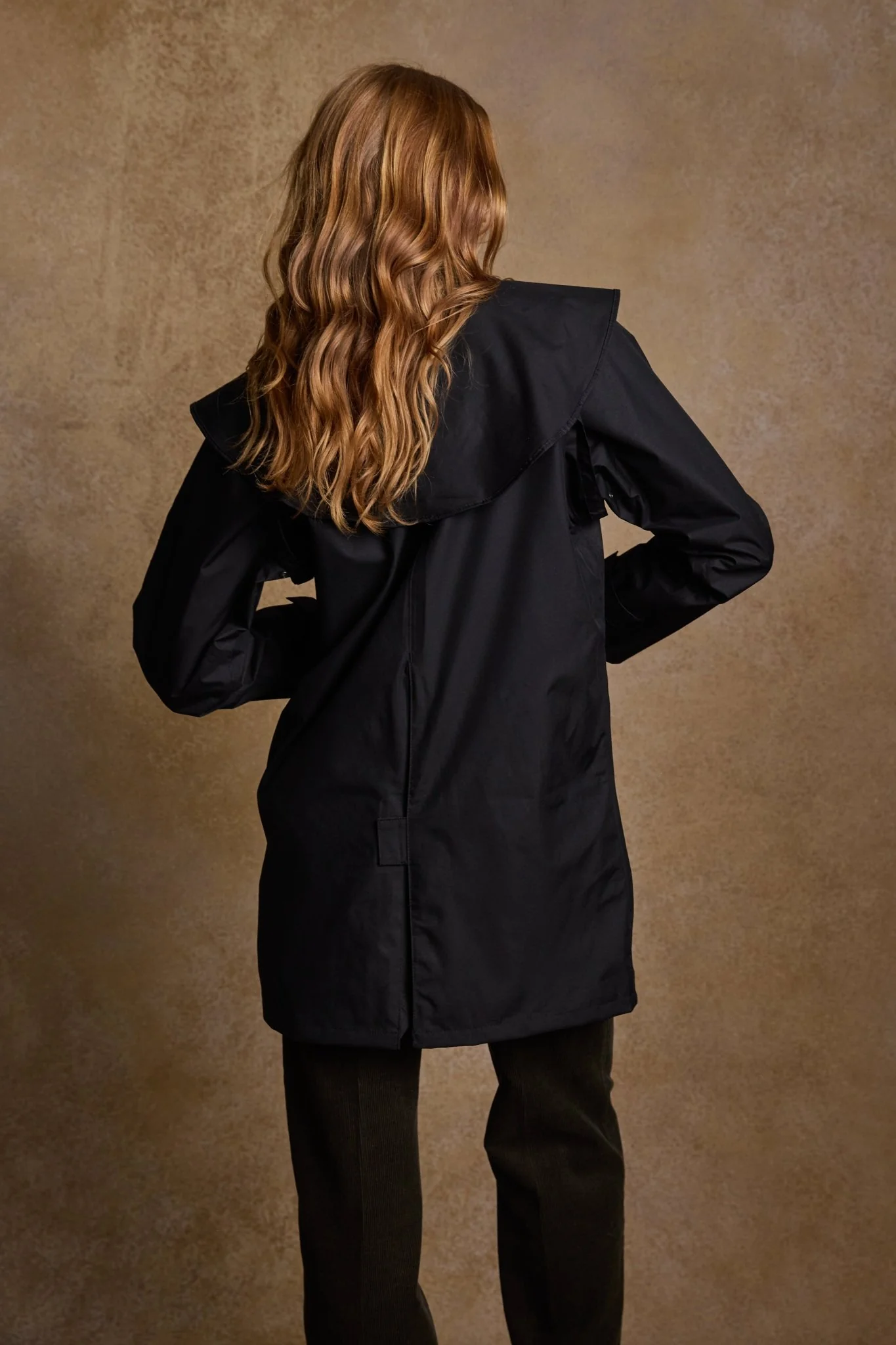 Cotswold Waterproof Jacket - Black - Image 8