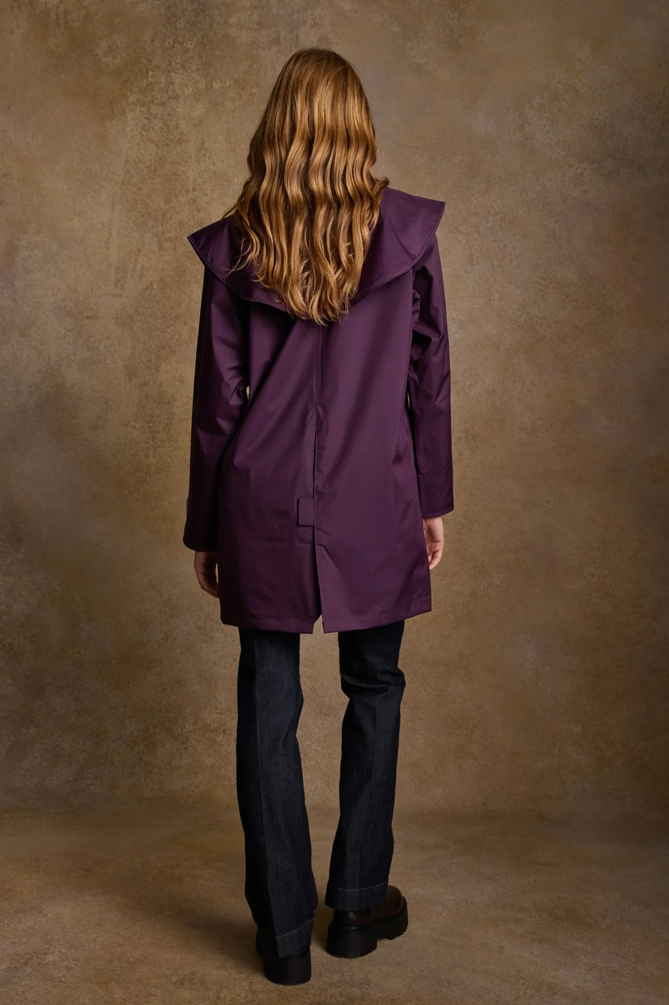Cotswold Waterproof Jacket - Blackberry - Image 8
