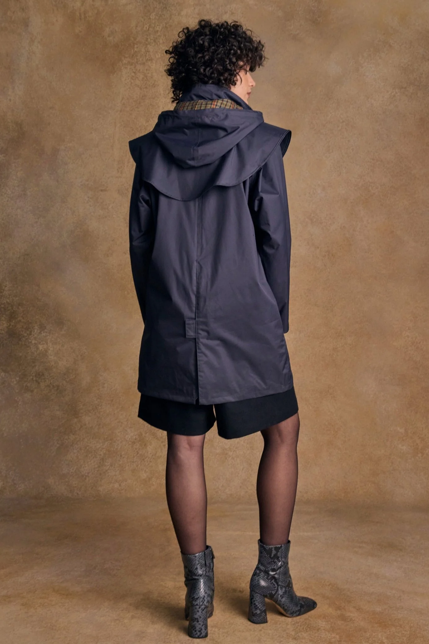 Cotswold Waterproof Jacket - Navy - Image 8