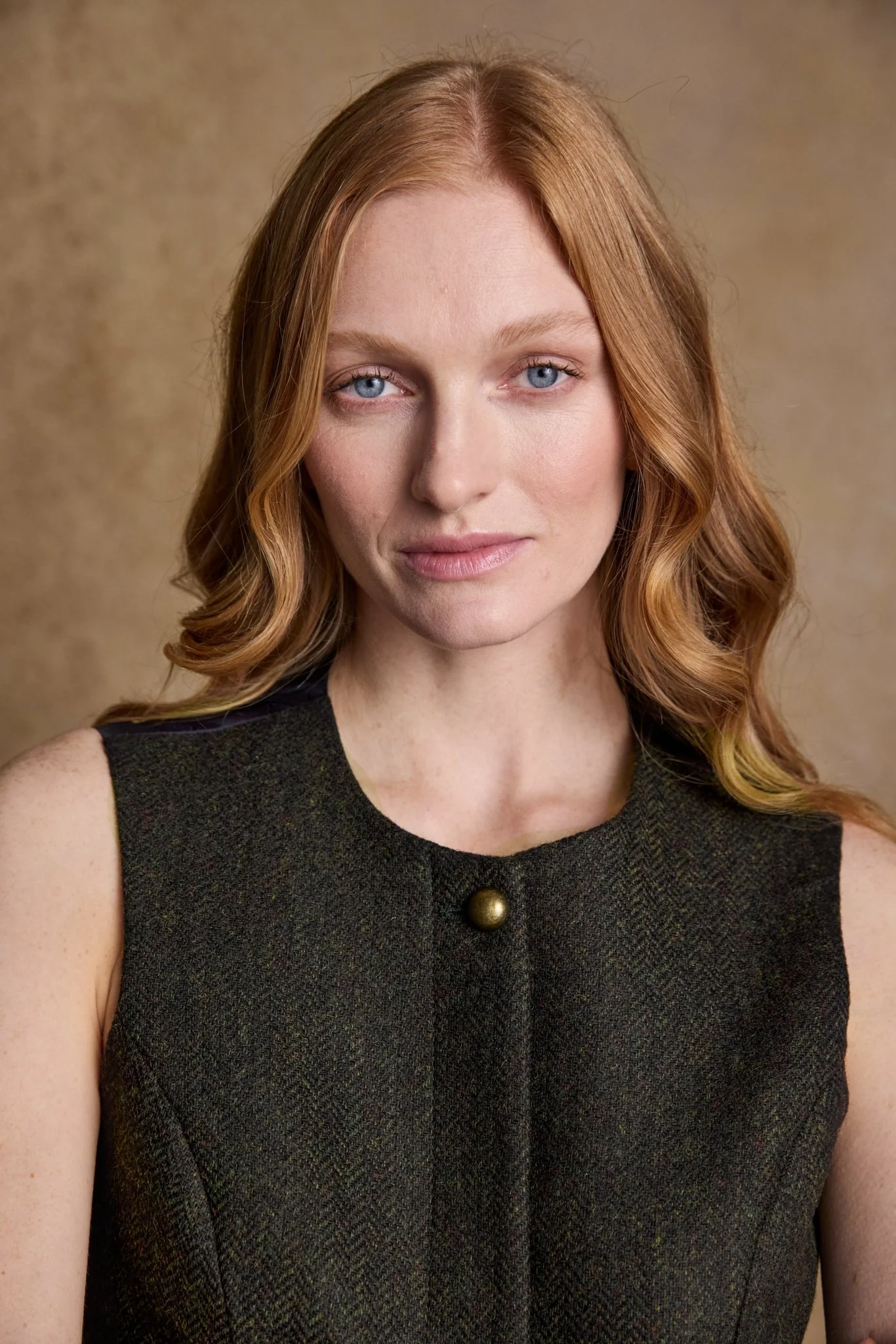 Eva Tweed Waistcoat - Deep Green Herringbone - Image 5