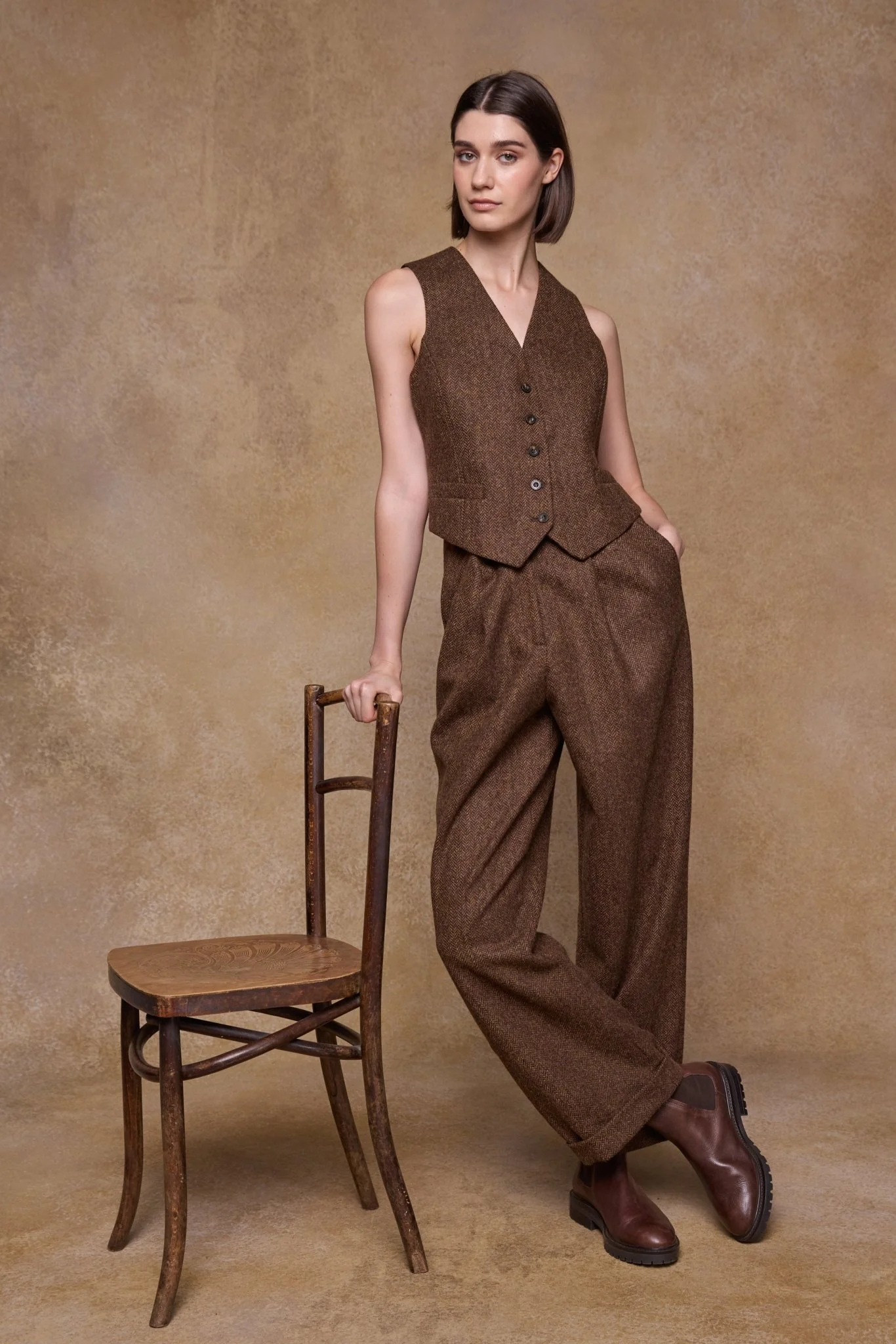 Faye Tweed Trousers - Chestnut Herringbone - Image 2