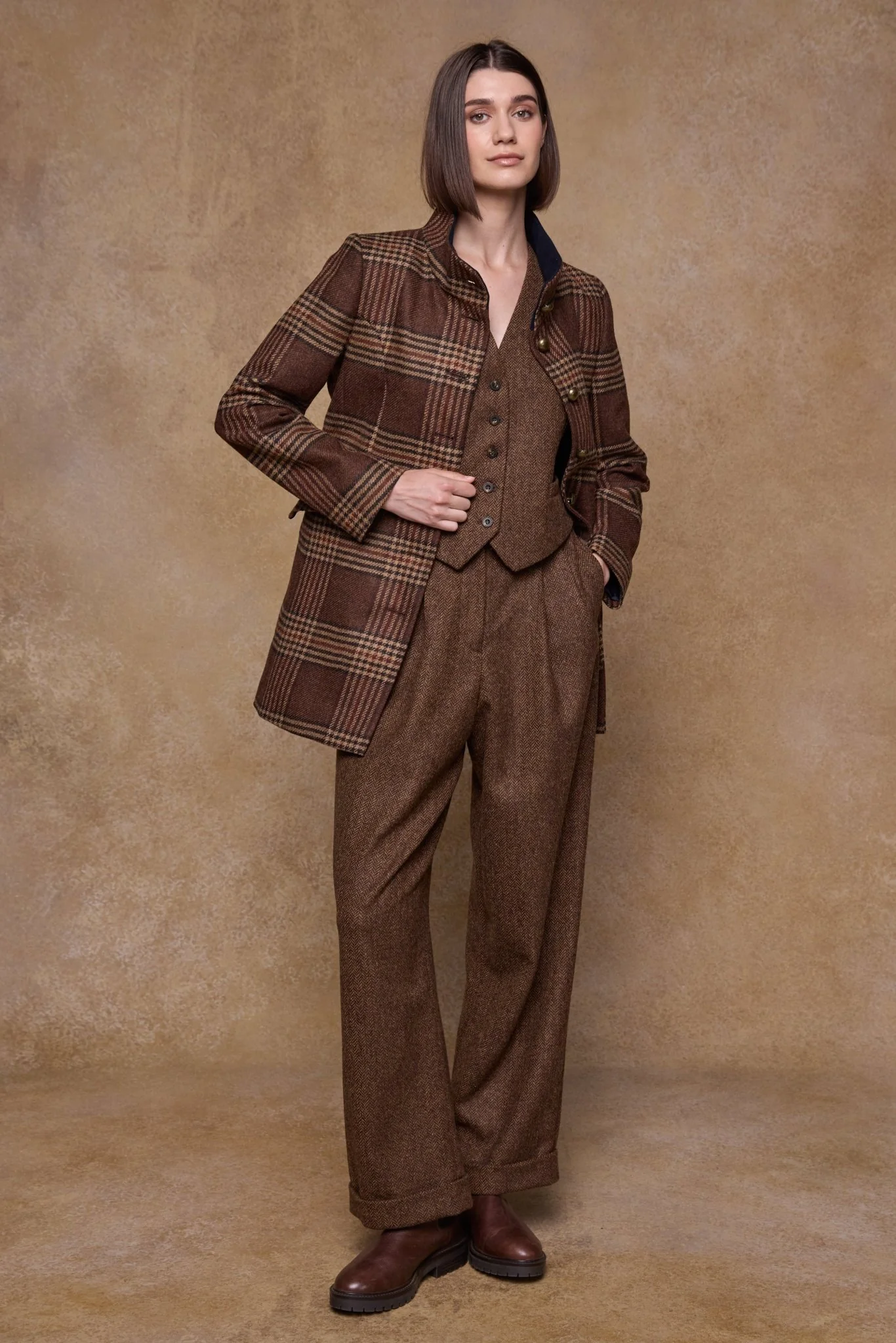 Faye Tweed Trousers - Chestnut Herringbone - Image 3