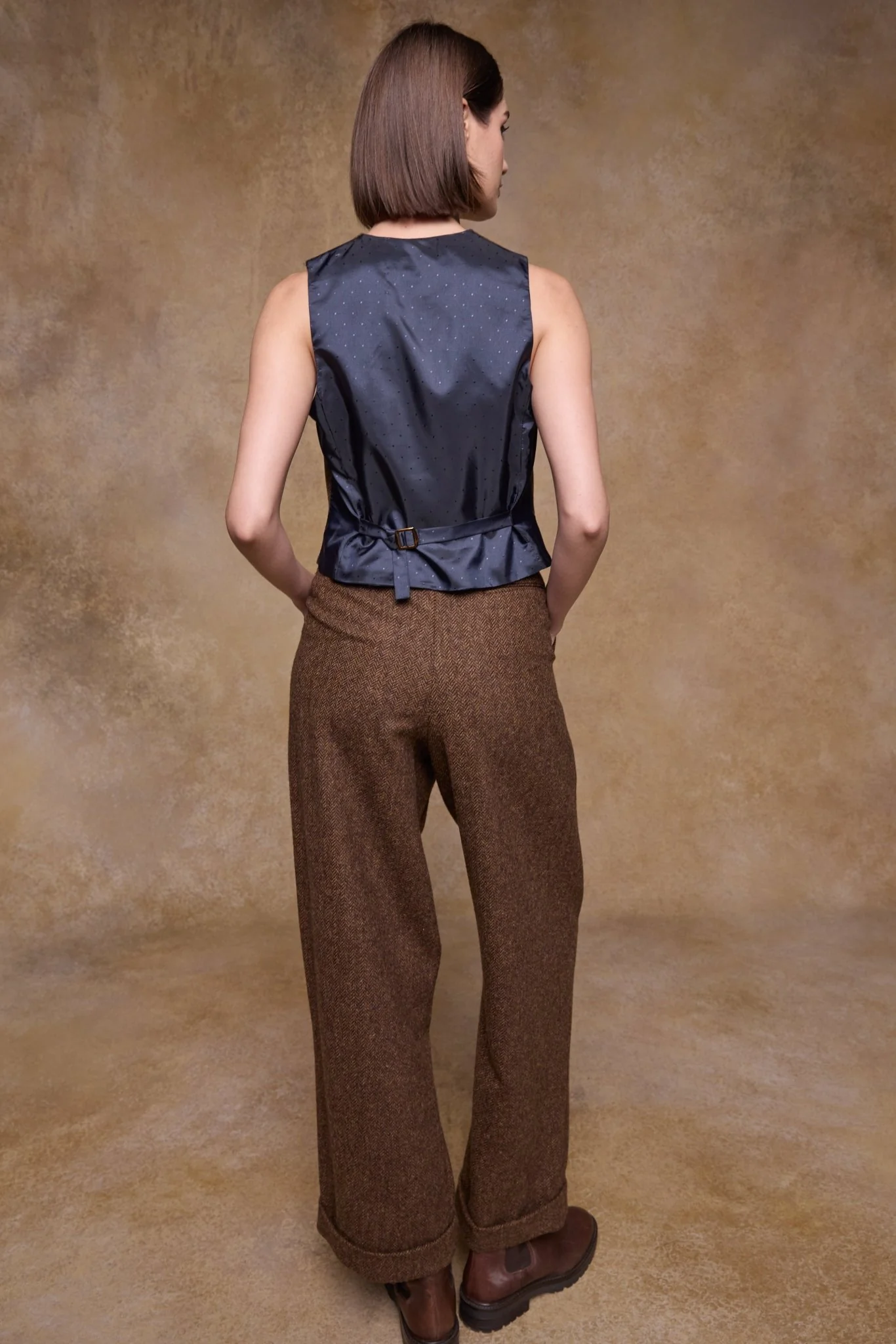 Faye Tweed Trousers - Chestnut Herringbone - Image 9