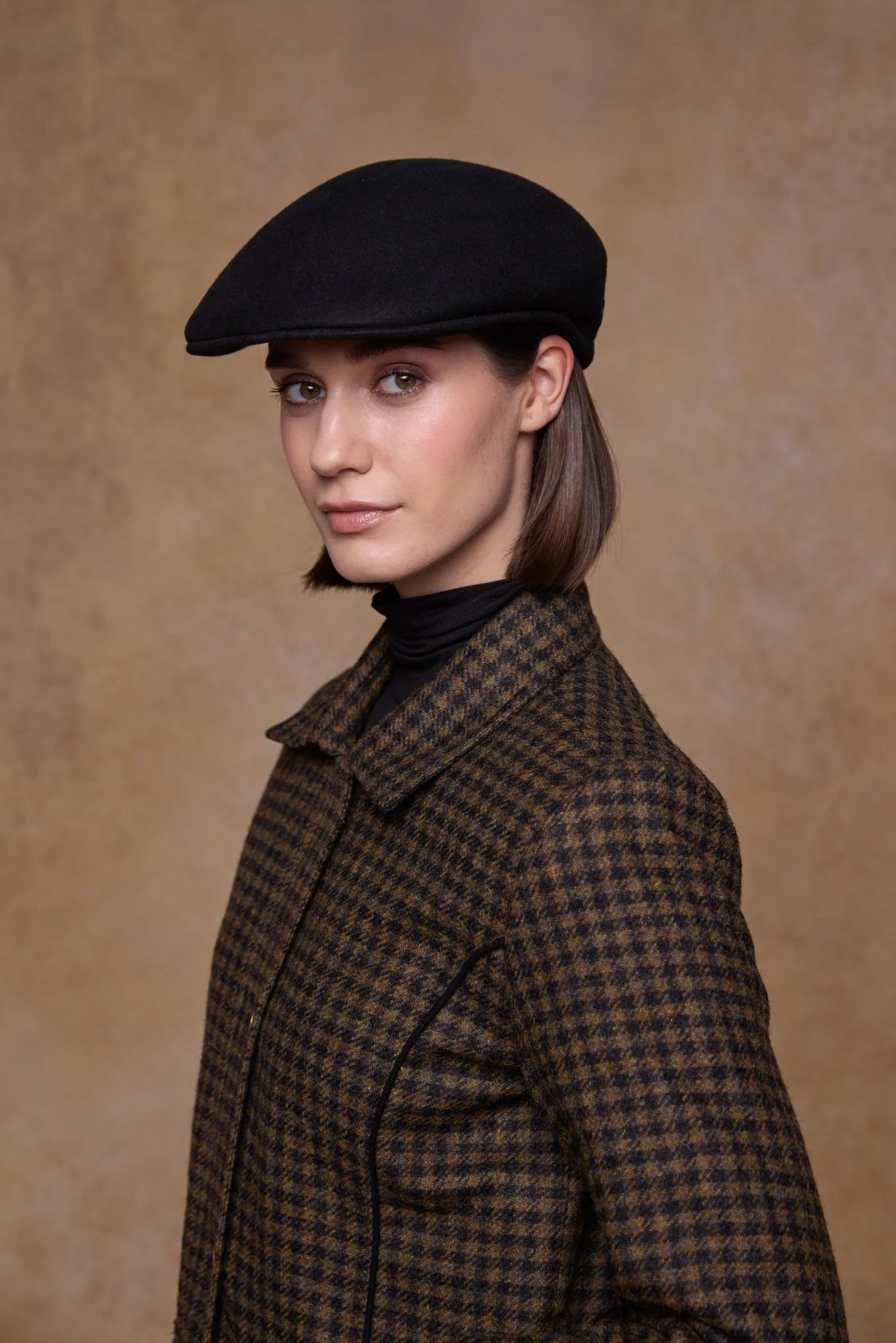 Galway Felt Flat Cap - Black - Image 3