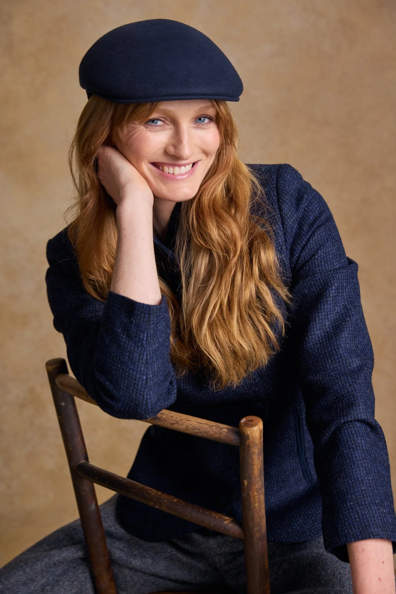 Galway Felt Flat Cap - True Navy - Image 2