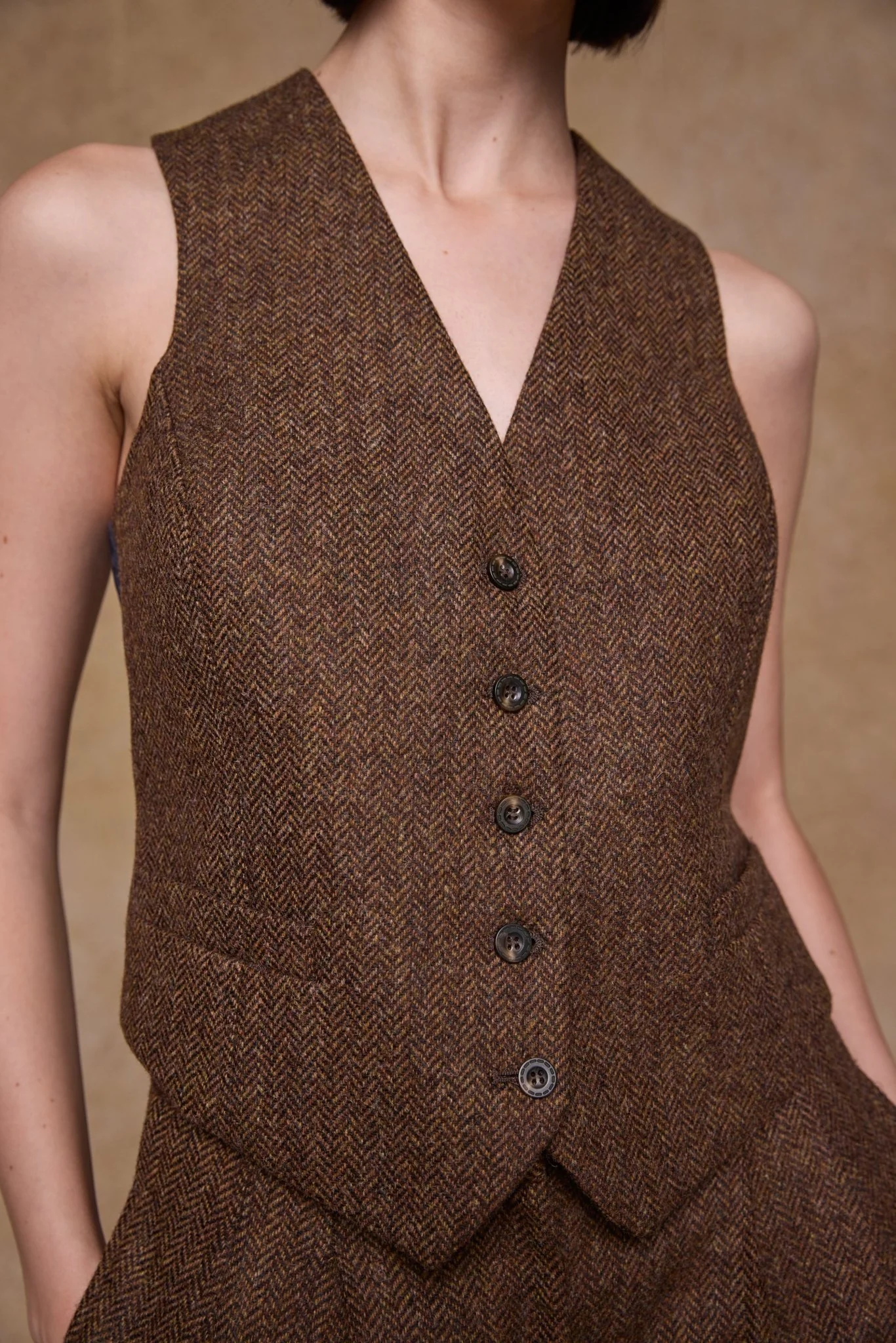 Heidi Tweed Waistcoat - Chestnut Herringbone - Image 4