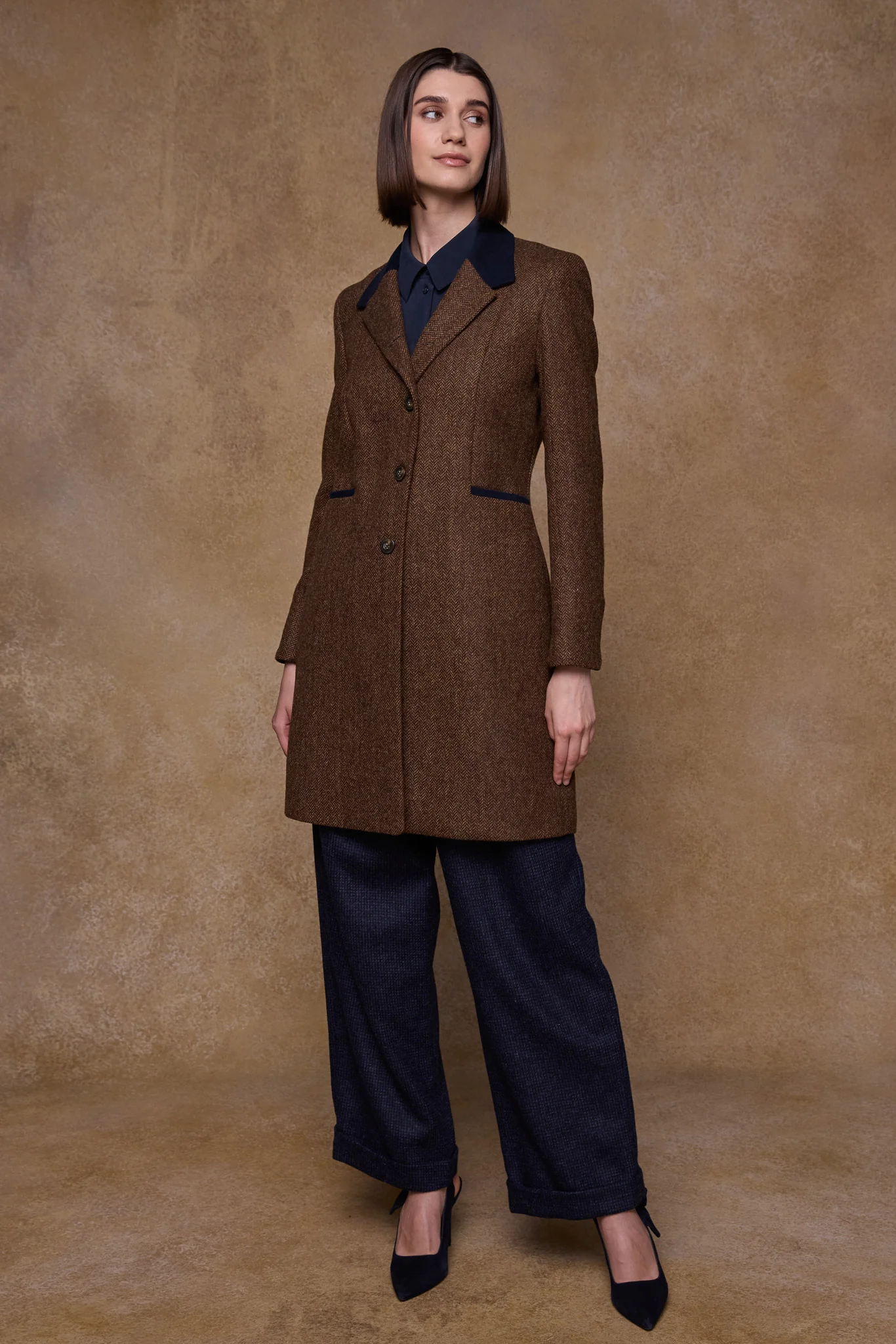 Isabella Tweed Coat - Chestnut Herringbone - Image 4