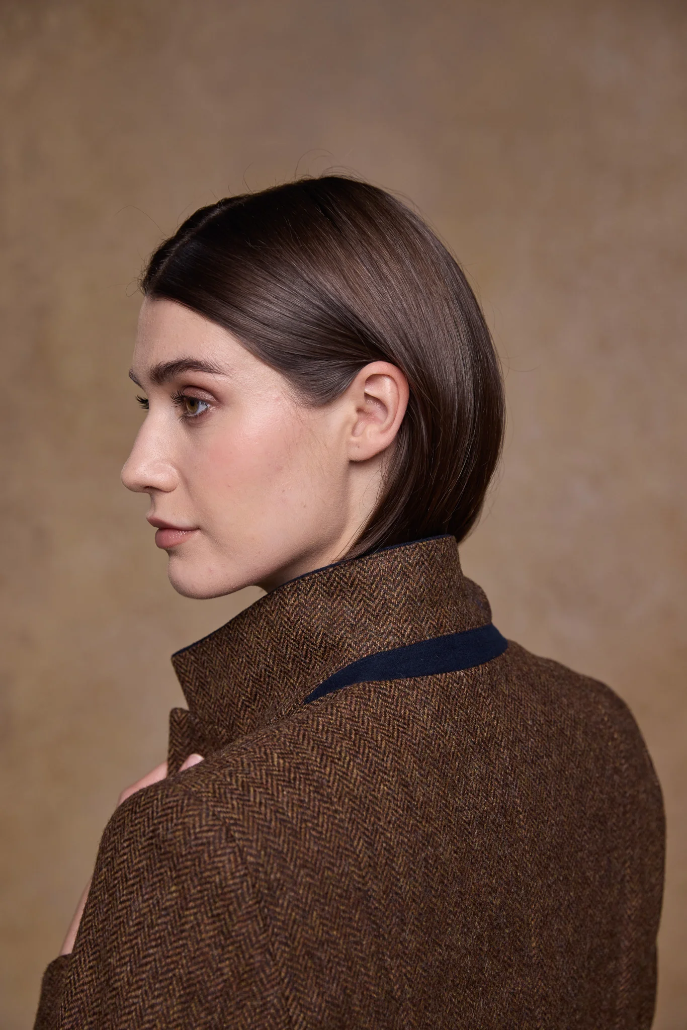 Isabella Tweed Coat - Chestnut Herringbone - Image 9