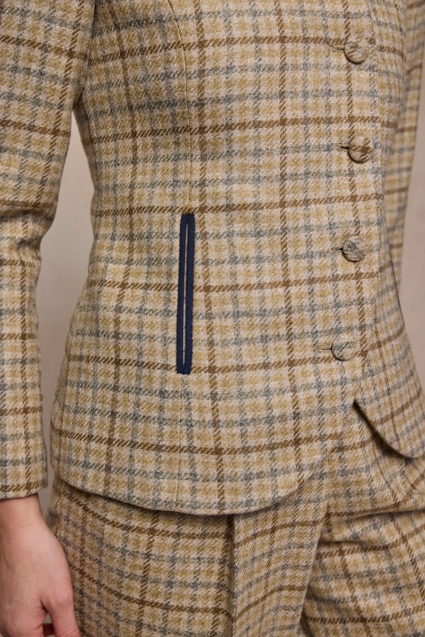 Nicole Tweed Jacket - Caramel Check - Image 4