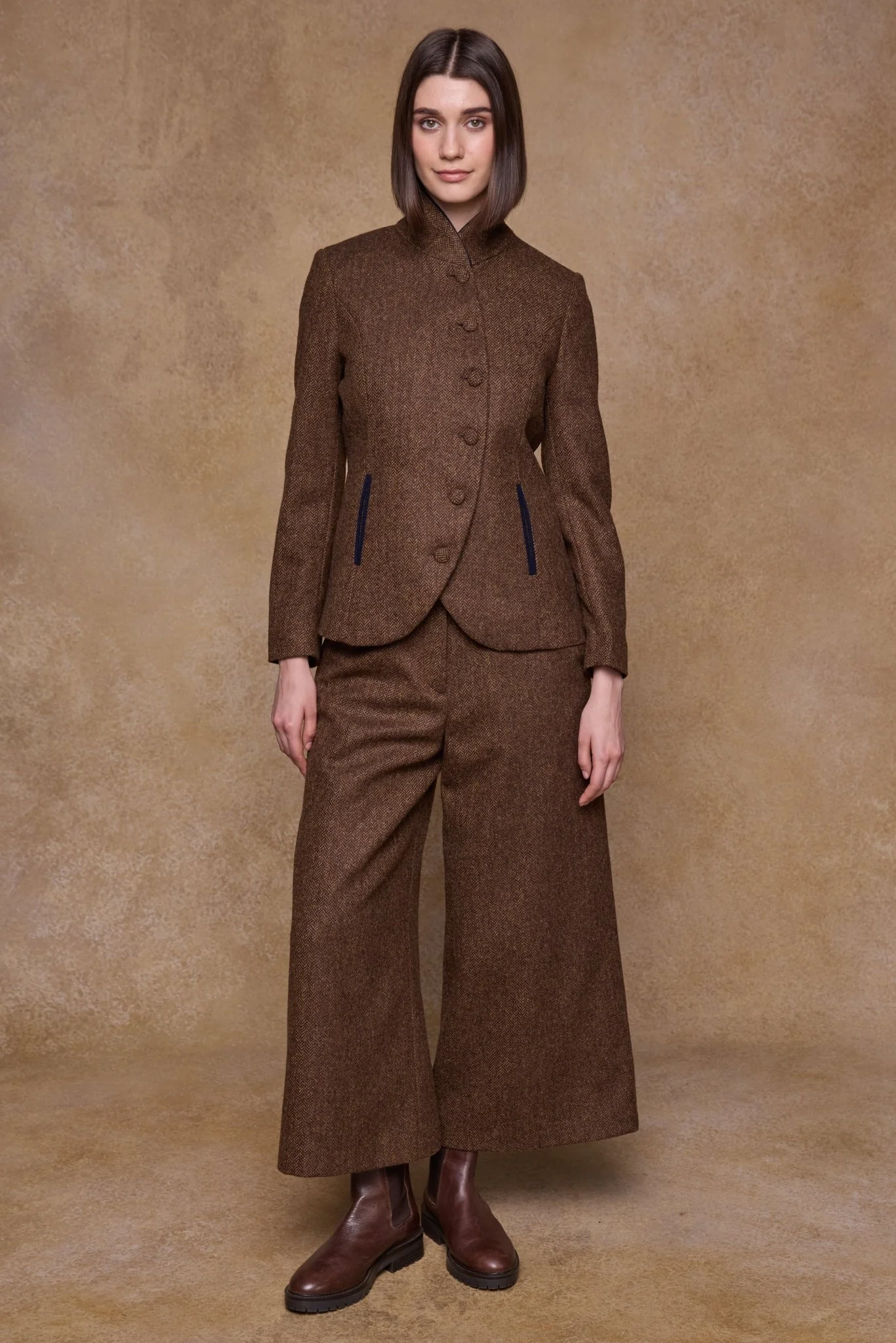 Nicole Tweed Jacket - Chestnut Herringbone - Image 5