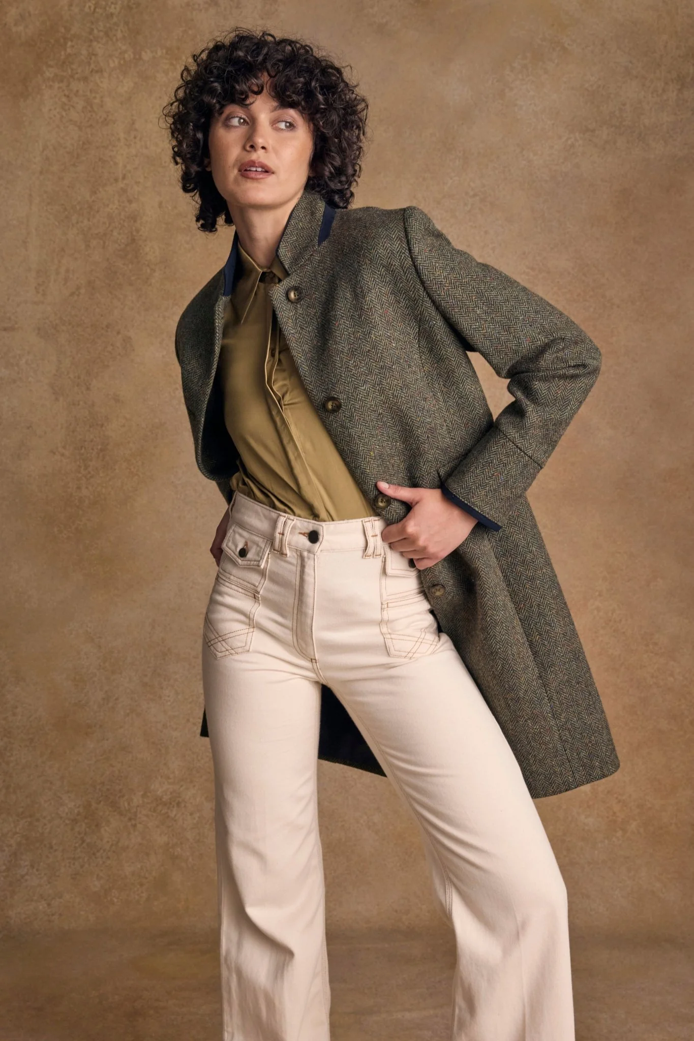 Pamela Tweed Coat - Donegal Moss Herringbone - Image 5