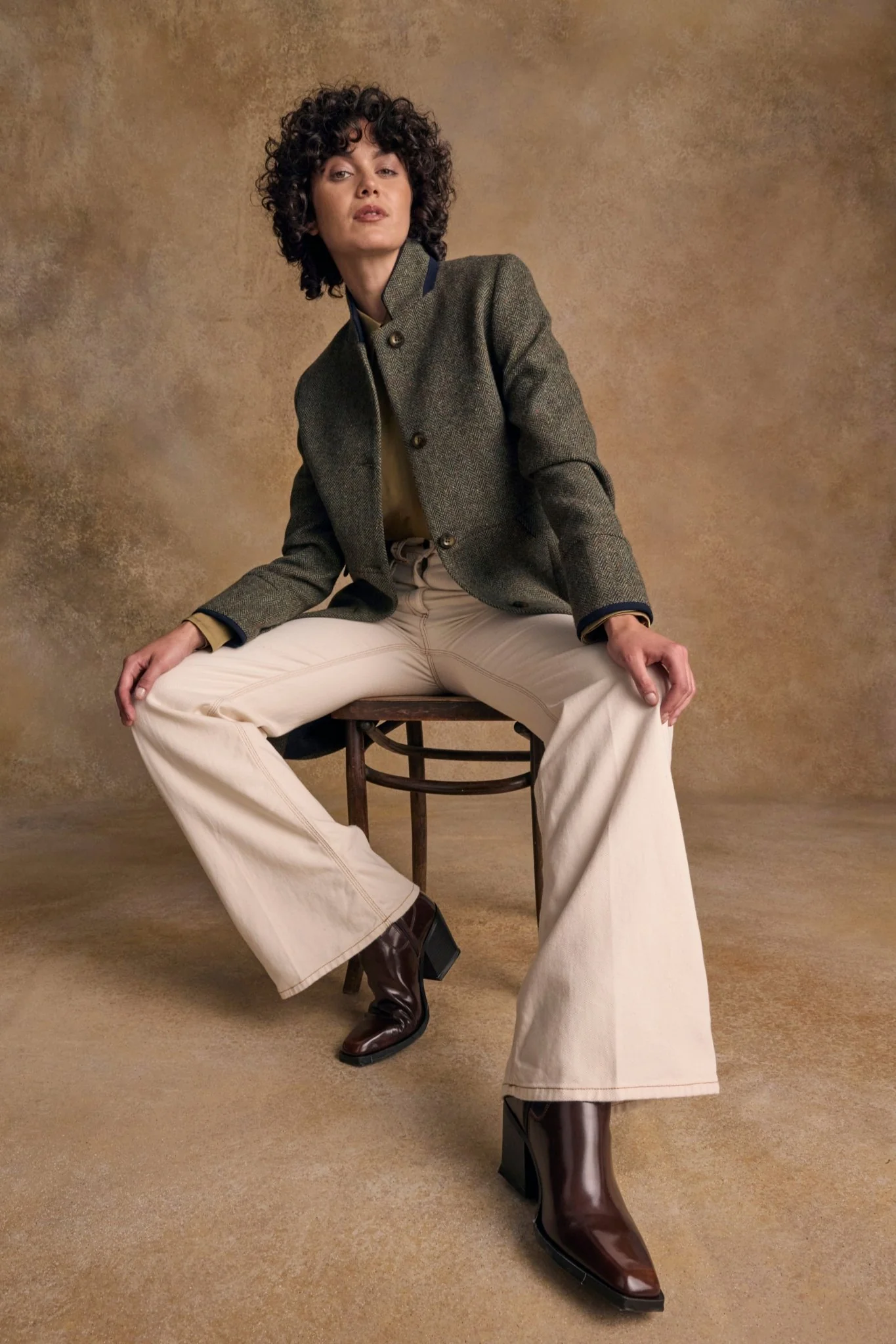 Pamela Tweed Coat - Donegal Moss Herringbone - Image 7