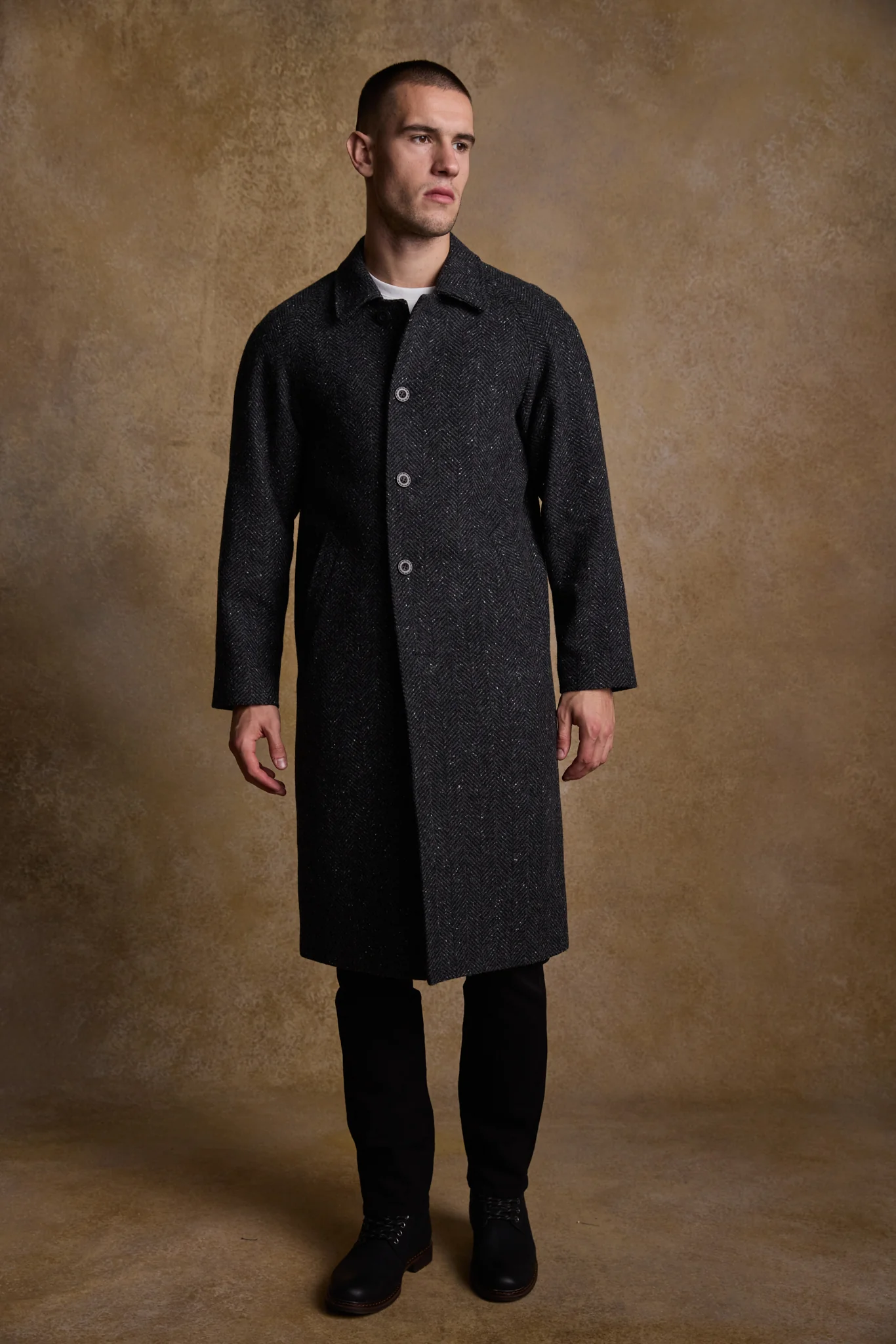 Sean Tweed Coat - Donegal Grey Herringbone - Image 3