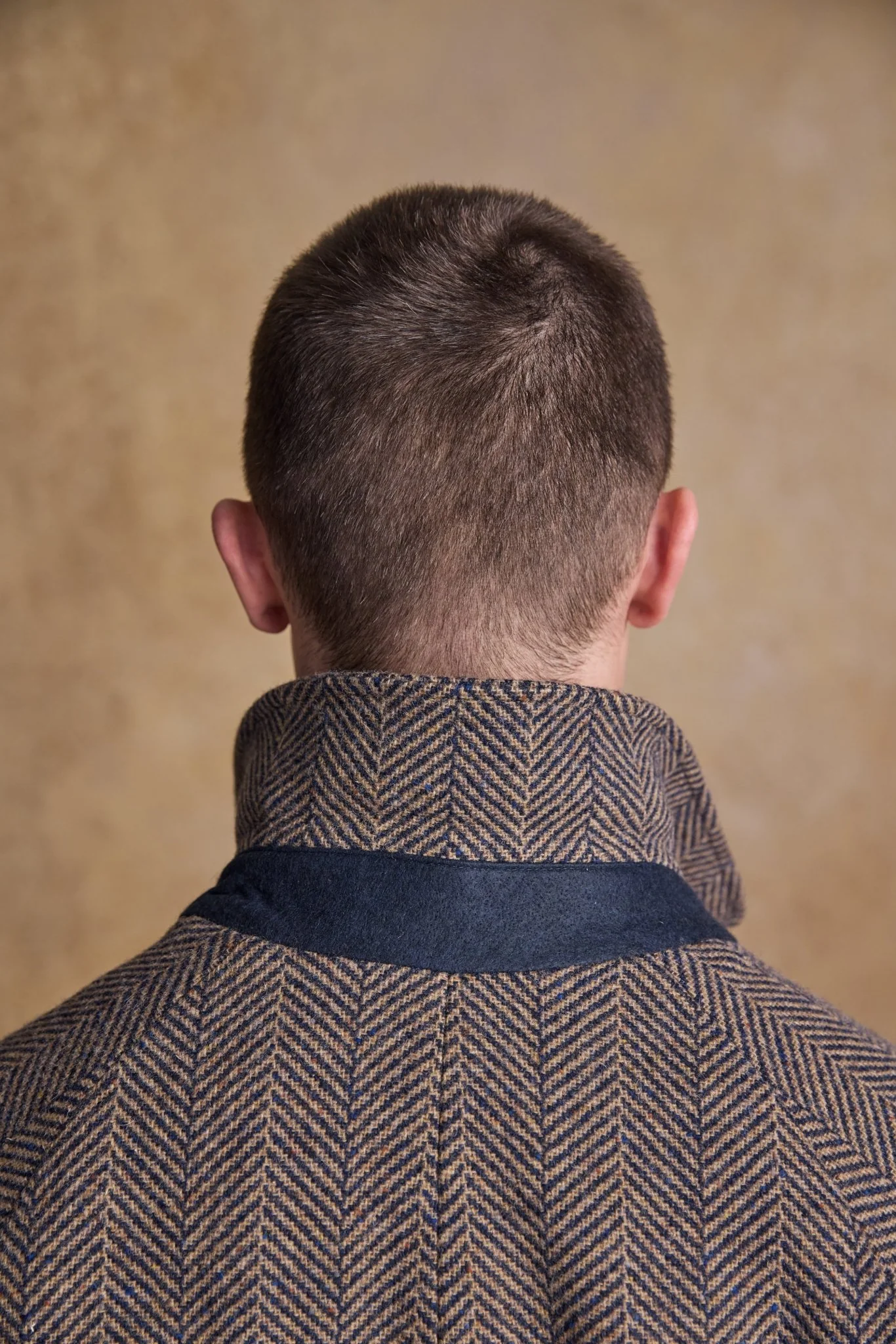 Sean Tweed Coat - Donegal Wheat Herringbone - Image 10