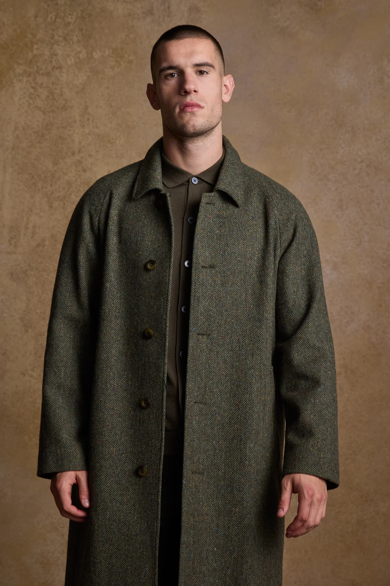 Sean Tweed Coat - Donegal Moss Herringbone - Image 3