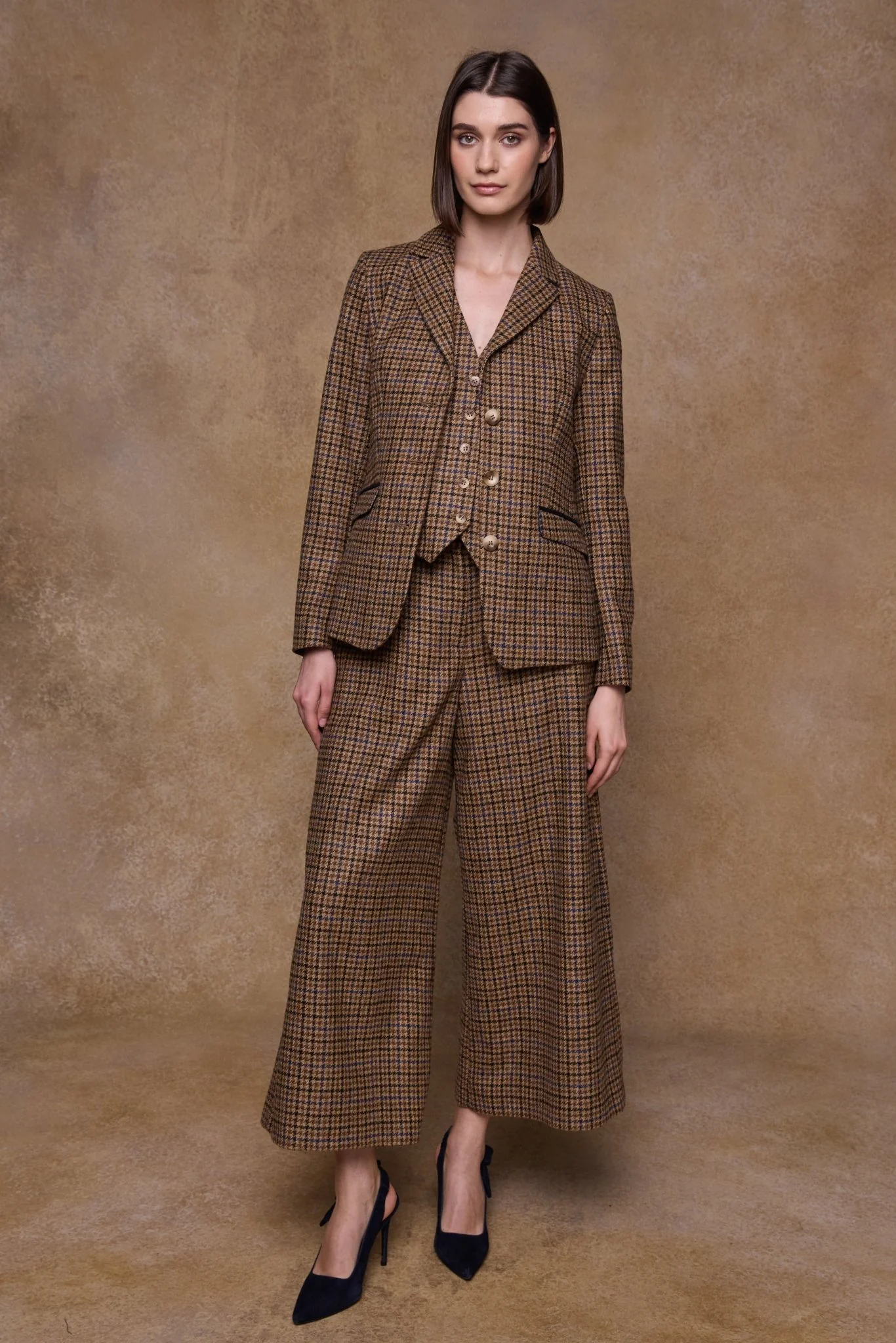 Tara Tweed Hacking Jacket - Blue Driftwood Check - Image 3