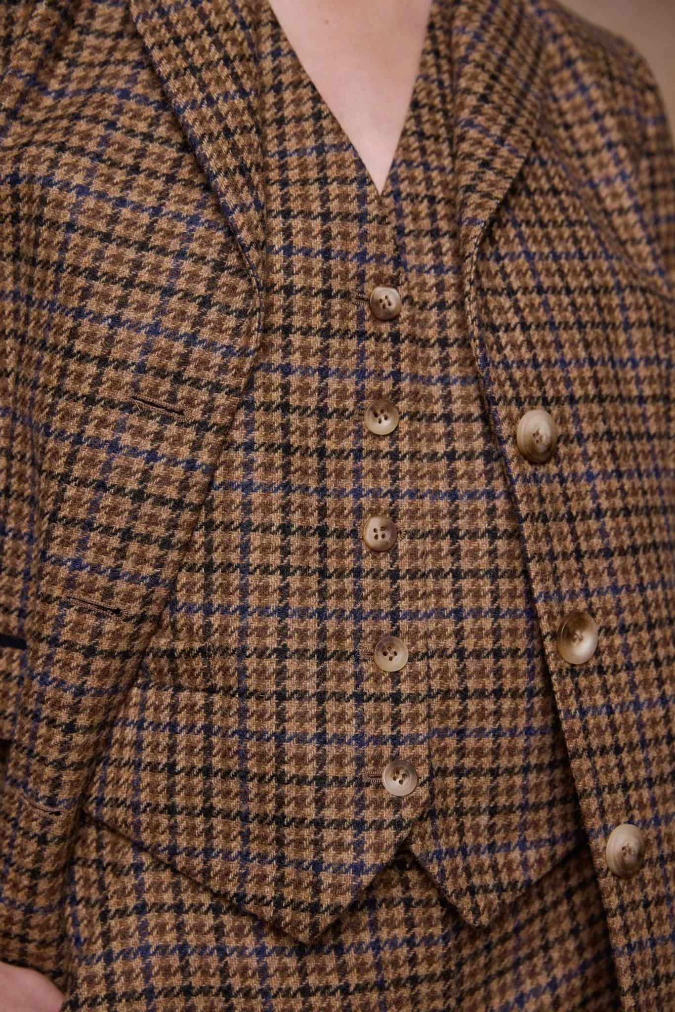 Tara Tweed Hacking Jacket - Blue Driftwood Check - Image 9
